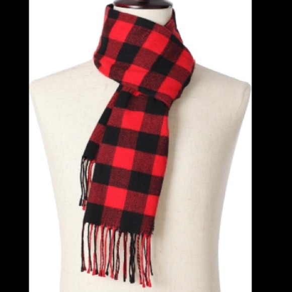 Classic Black and Red Plaid Scarf - Picture 2 of 3